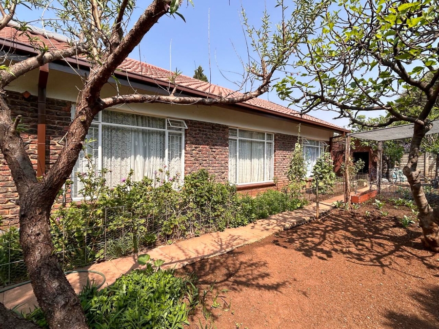 3 Bedroom Property for Sale in Potchefstroom North West